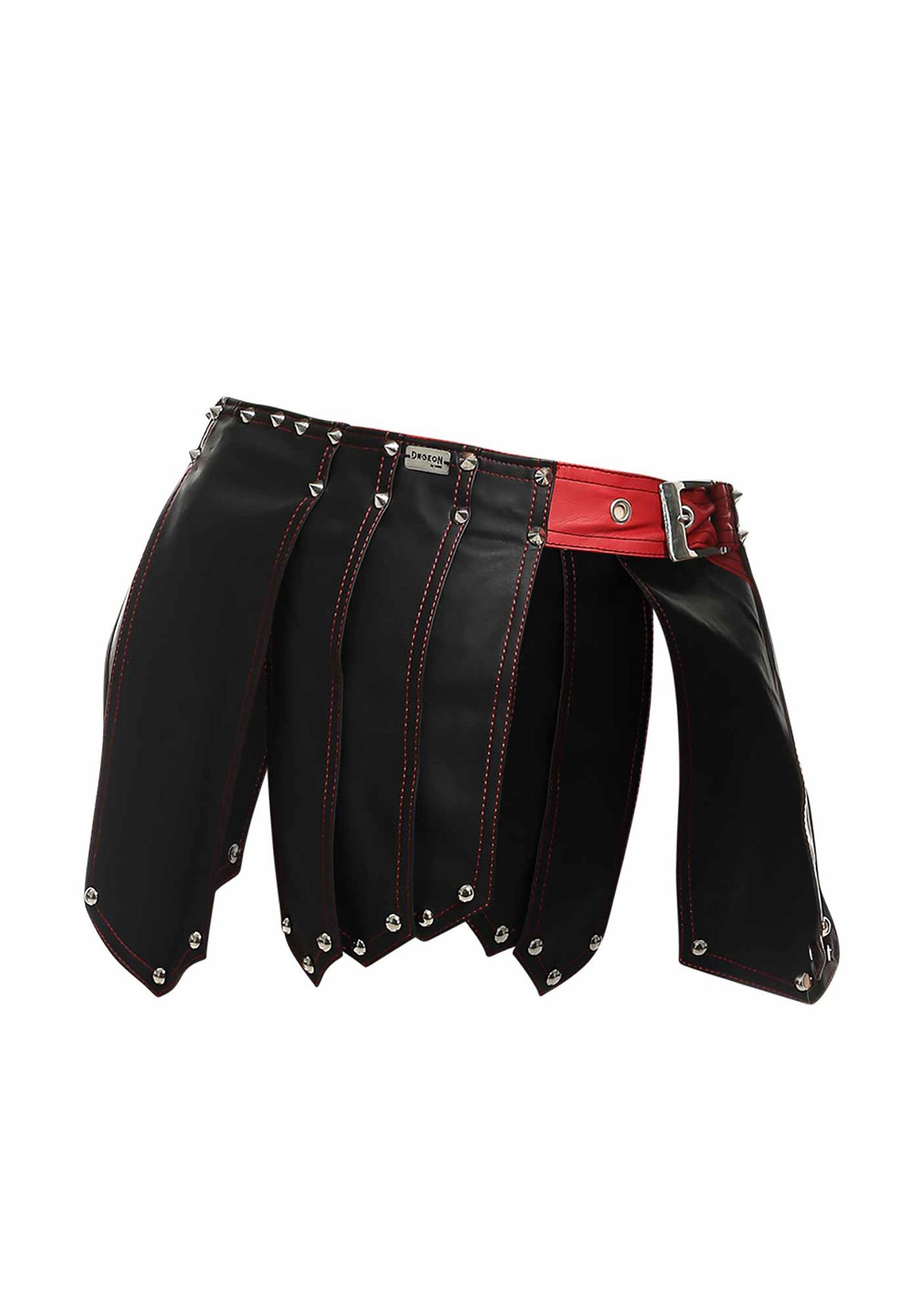DNGEON Roman Skirt Nero n4 DNGEON Roman Skirt nera, capo fotografato con cintura a fibbia e borchie